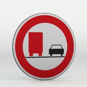 Dopravní značka B22a | Zákaz předjíždění pro nákladní automobily